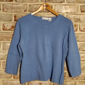 Croft & Barrow Periwinkle Blue 3/4 sleeve Sweater - Large